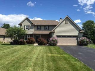 4527 Blystone Valley Dr, Maumee, OH 43537-9390