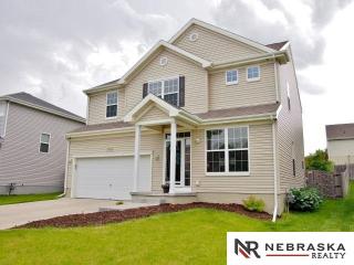1530 208th Ter, Omaha, NE 68022-6949