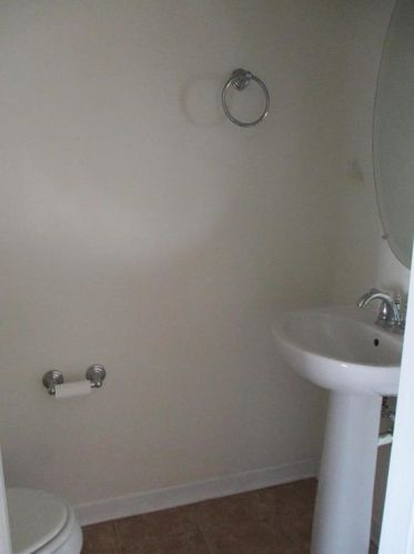 1511 Artisan Ct, Breinigsville PA  18031-1583 exterior