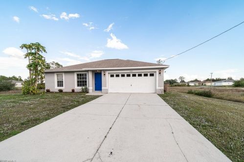 4703 Irene Ave, Lehigh Acres, FL 33976-4827