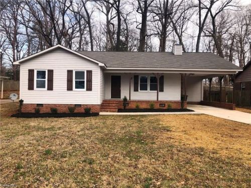 2205 Jane St, Greensboro, NC 27407-4203