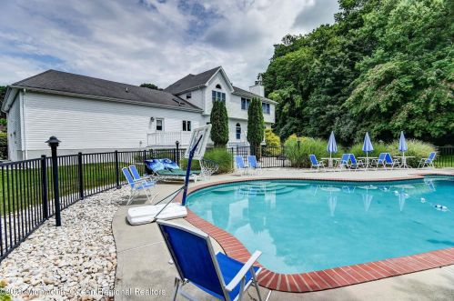 8 Rillstone Ct, East Freehold NJ  07728-8574 exterior