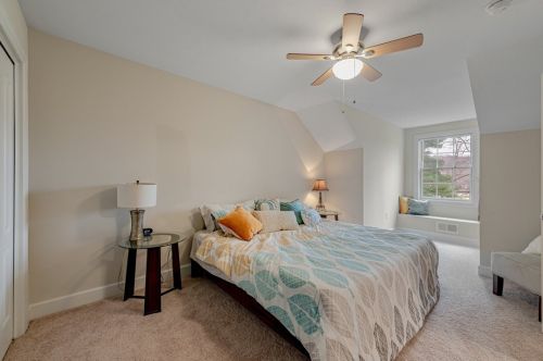 103 Elm St, Imperial PA  15126-1105 exterior