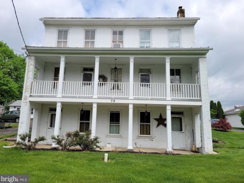 79 Pleasant Valley Rd, Lincoln Colliery, PA 17963-9564