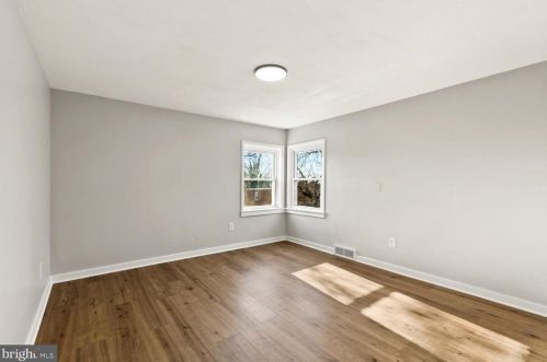 1922 Holly St, Harrisburg PA  17104-1916 exterior