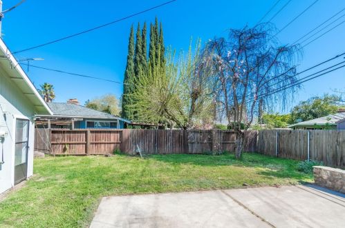 2635 Las Casas Way, Rancho Cordova CA  95670-3445 exterior