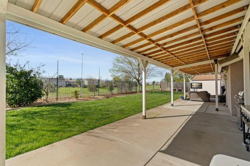 4424 Dusham Cir, Mather CA  95655-3054 exterior