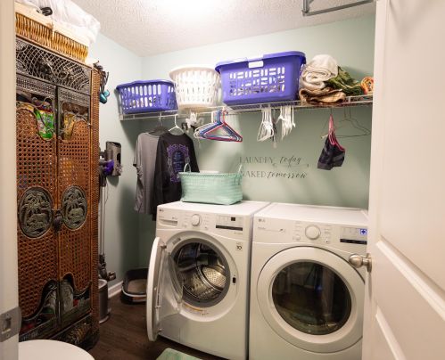 110 Hummock Dr, Pataskala OH  43062-7911 exterior