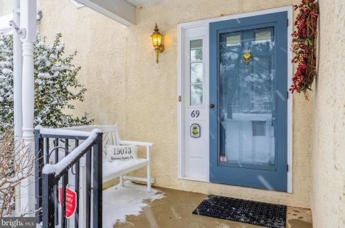 69 Hunters Run, Newtown Square, PA 19073-3928