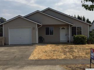 1036 Kees St, Lebanon, OR 97355-1177