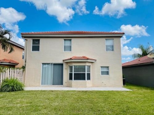 3808 Miramontes Cir, West Palm Beach, FL 33414-8828