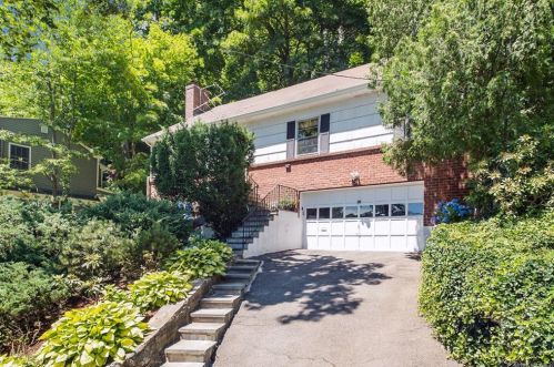 26 Westminster Rd, Scarsdale, NY 10583-2424