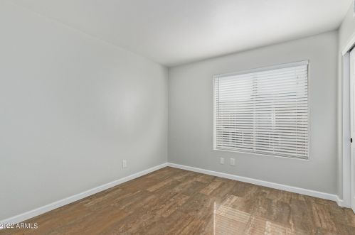 1810 Tremaine Ave, Gilbert AZ 85234-7612 exterior