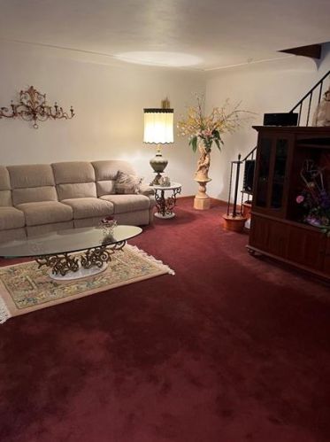 234 Penn Adamsburg Rd, Penn, PA 15675-1007