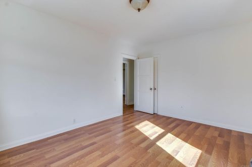 1501 Grove St, San Diego CA 92102-1439 exterior