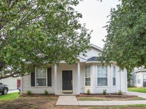 3016 Penniman Rd, Denton, TX 76209-4759