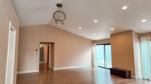 7229 Sutherland Way, Elk Grove CA  95758-4415 exterior