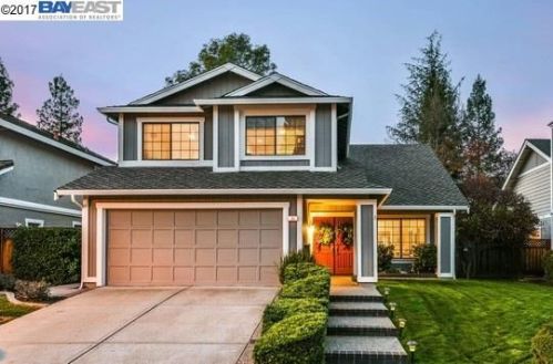 30 Normandy Ct, Danville, CA 94506-6159
