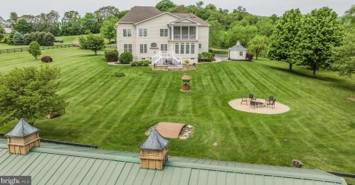 12760 Beebe Ct, Lovettsville VA  20180-2778 exterior