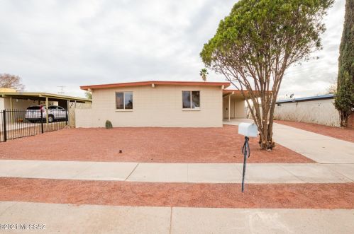 4818 Calle Miura, Tucson, AZ 85714-1719