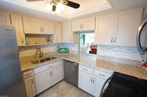162 Teryl Rd, Naples, FL 34112-6009