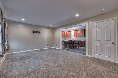 5268 Center Dr, Latrobe PA  15650-2770 exterior