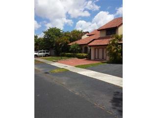 6416 127th Pl, Miami, FL 33183-1317
