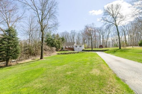 145 Lancaster Rd, Coventry, CT 06238-1337