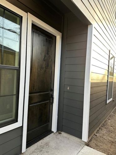 417 Glasgow Dr, Dallas TX  75223-1406 exterior