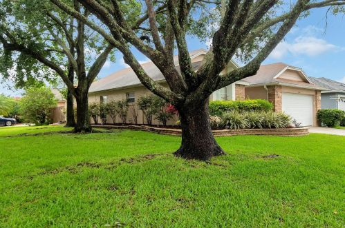 836 Cave Hollow Ln, Orlando, FL 32828-9160