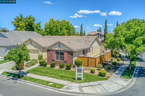1437 Marigold Dr, Grayson, CA 95363-8355