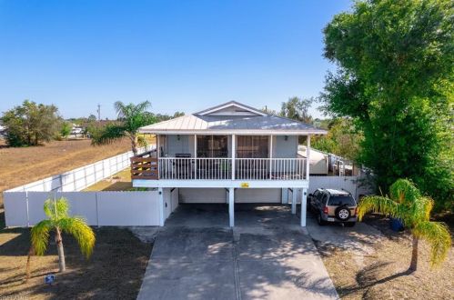 4017 3rd St, Lehigh Acres, FL 33936-0022