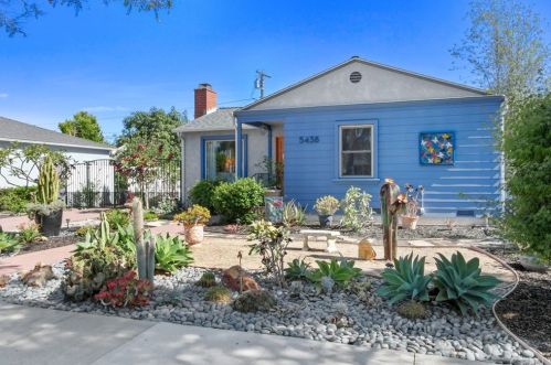 5438 Daggett St, Long Beach, CA 90815-3018