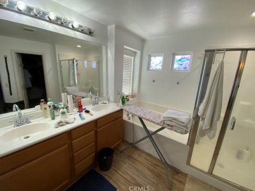 1323 Burdock St, Beaumont CA  92223-8301 exterior