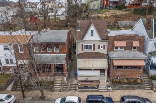 4027 Haldane St, Pittsburgh, PA 15207-1108