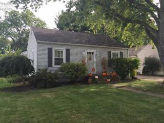 126 Schiller Ave, Sandusky, OH 44870-6929
