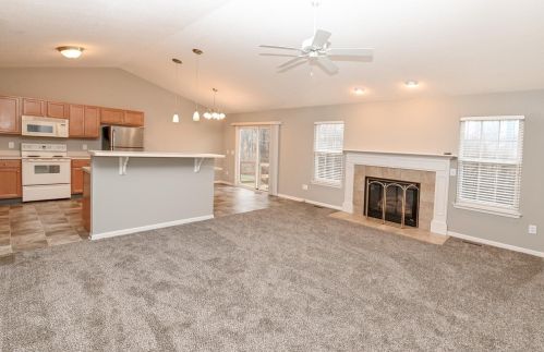 1444 Home Wood Ct, Amelia OH  45102-1687 exterior