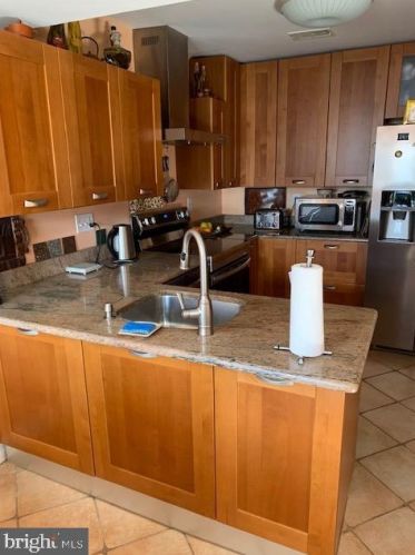 2102 Grant Mews Ct, Prospectville, PA 19002-3743