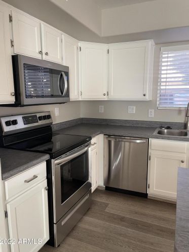 3967 San Remo Ave, Gilbert, AZ 85234-3039