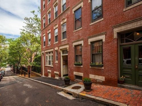 34 Russell St, Boston MA  exterior