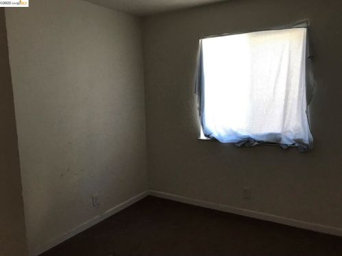 2609 Mendocino Dr, Pinole CA  94564-1120 exterior