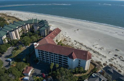 515 Seascape Ct, Isle Of Palms SC 29451-4831 exterior