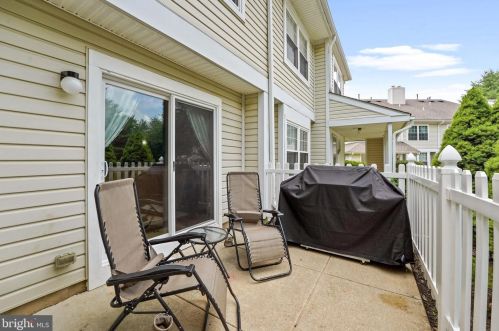 21 Ashley Ct, Glen Mills PA  19342-2007 exterior