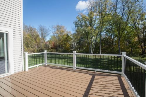 4004 Silhavy Rd, Valpo IN  46383-9146 exterior