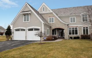 6928 River Birch Dr, Thiensville, WI 53092-4368