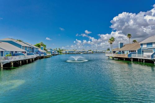 1221 Ocean Dunes Cir, Jupiter FL  33477-9150 exterior