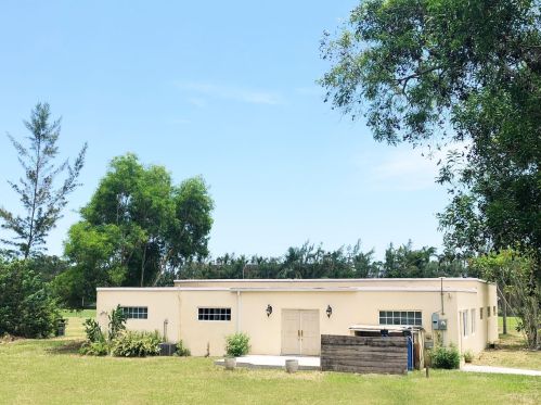 7194 Skyline Dr, Delray Beach, FL 33446-2214