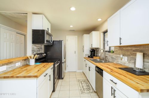 2915 Mcculloch Blvd, Lake Havasu City AZ  86403-5428 exterior