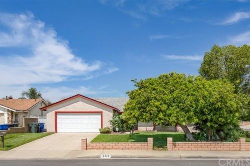 2520 Goldcrest Pl, Ontario, CA 91761-6116