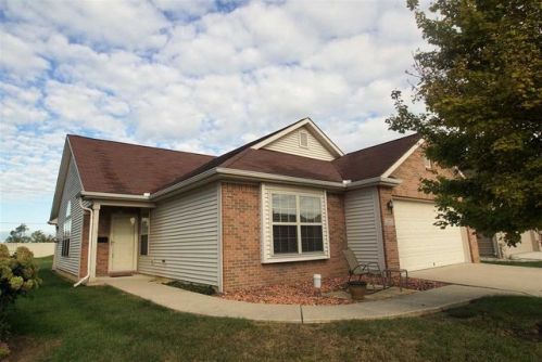 3699 Meadow View Dr, Kokomo, IN 46902-5070